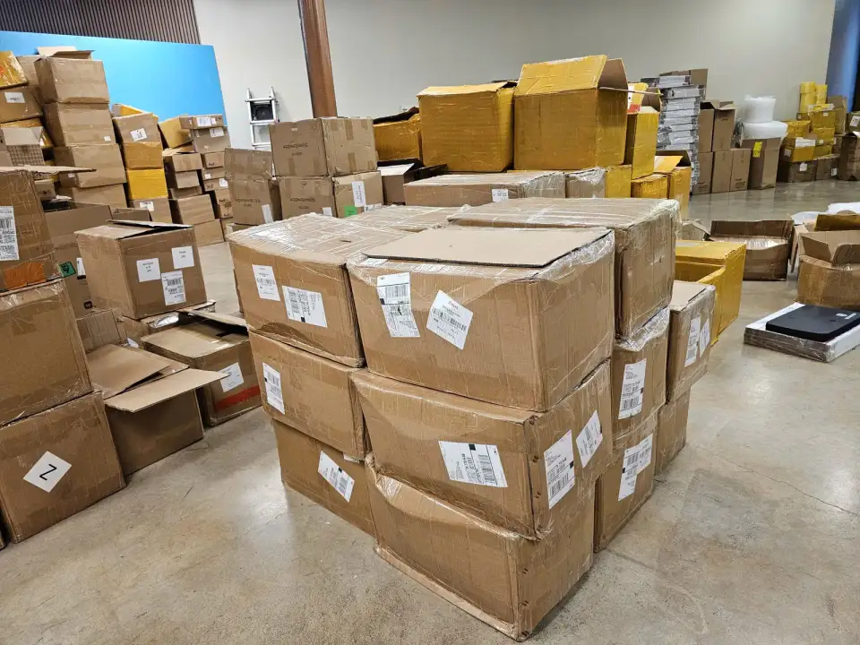 Các kiện hàng đã đóng tại kho SpeeGo Houston